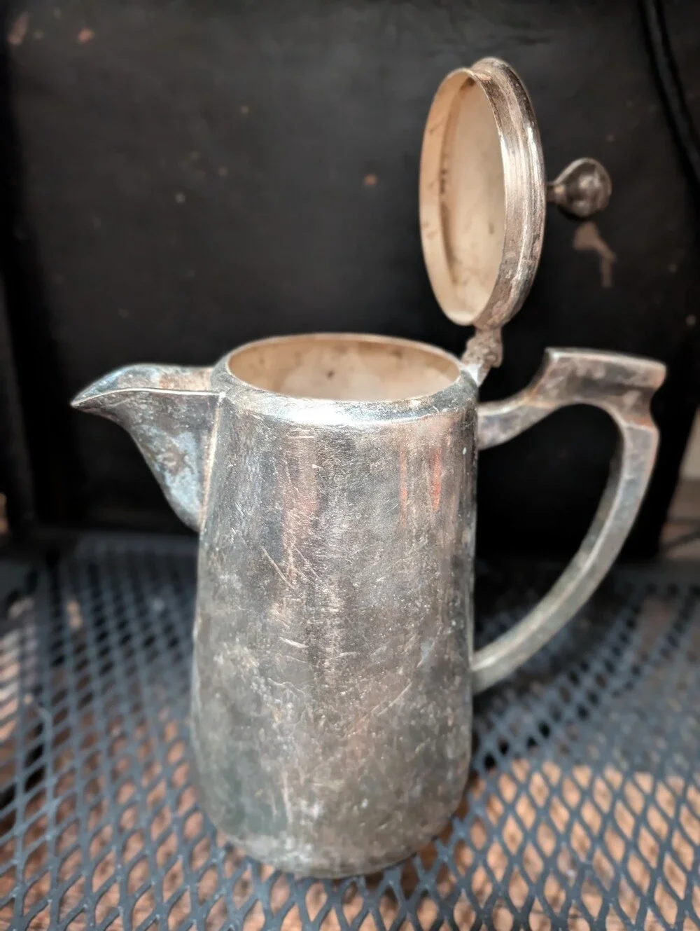 Vintage-Style Metal Tea Set - Silver Finish